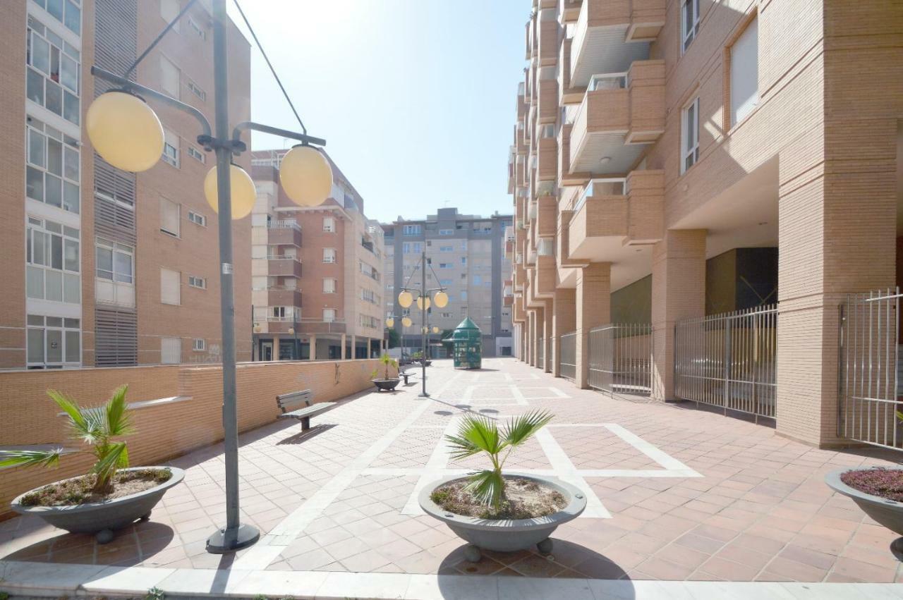 알메리아 Moderno Apartamento Frente A La Playa Y El Centro 아파트 외부 사진